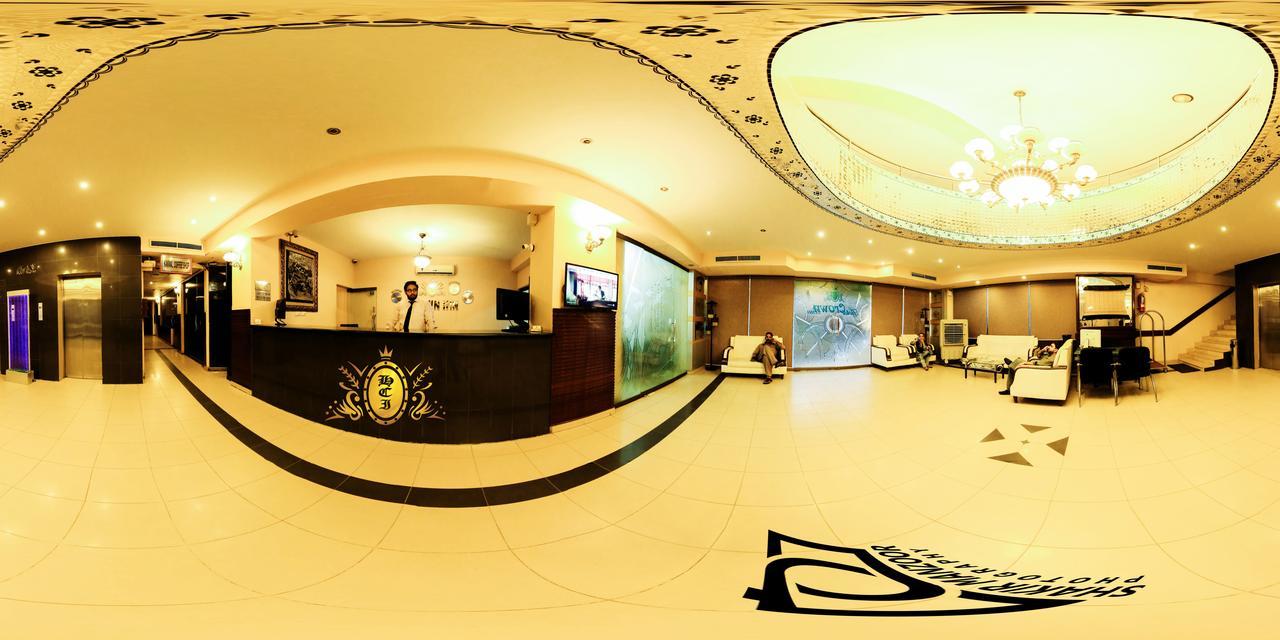 Hotel Crown Inn Καράτσι Εξωτερικό φωτογραφία