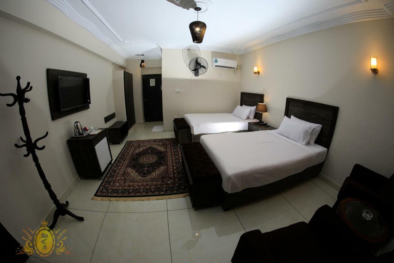Hotel Crown Inn Καράτσι Εξωτερικό φωτογραφία